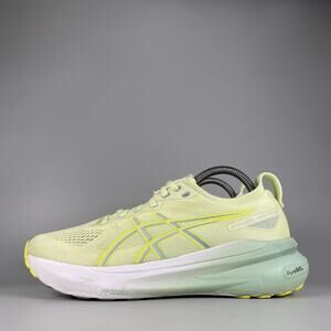 Asics Gel-Kayano 31 Women's 8.5 Yellow White Running Shoes Walking Sneakers EUC